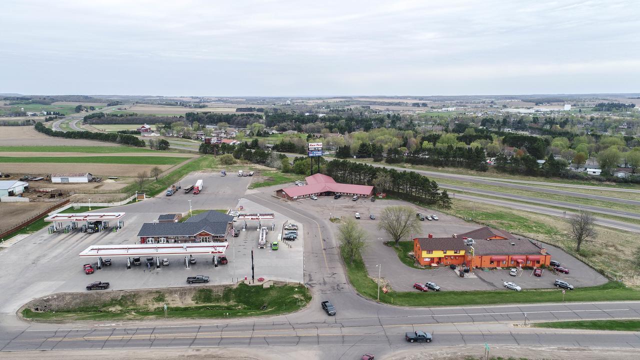 Bloomer Inn & Suites Kültér fotó