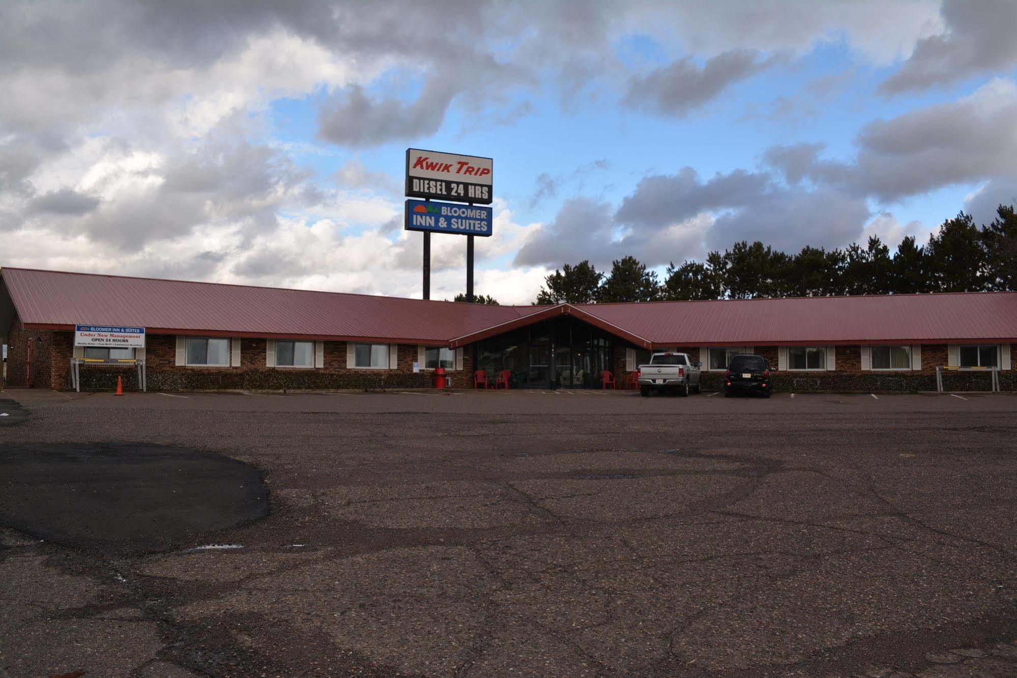 Bloomer Inn & Suites Kültér fotó